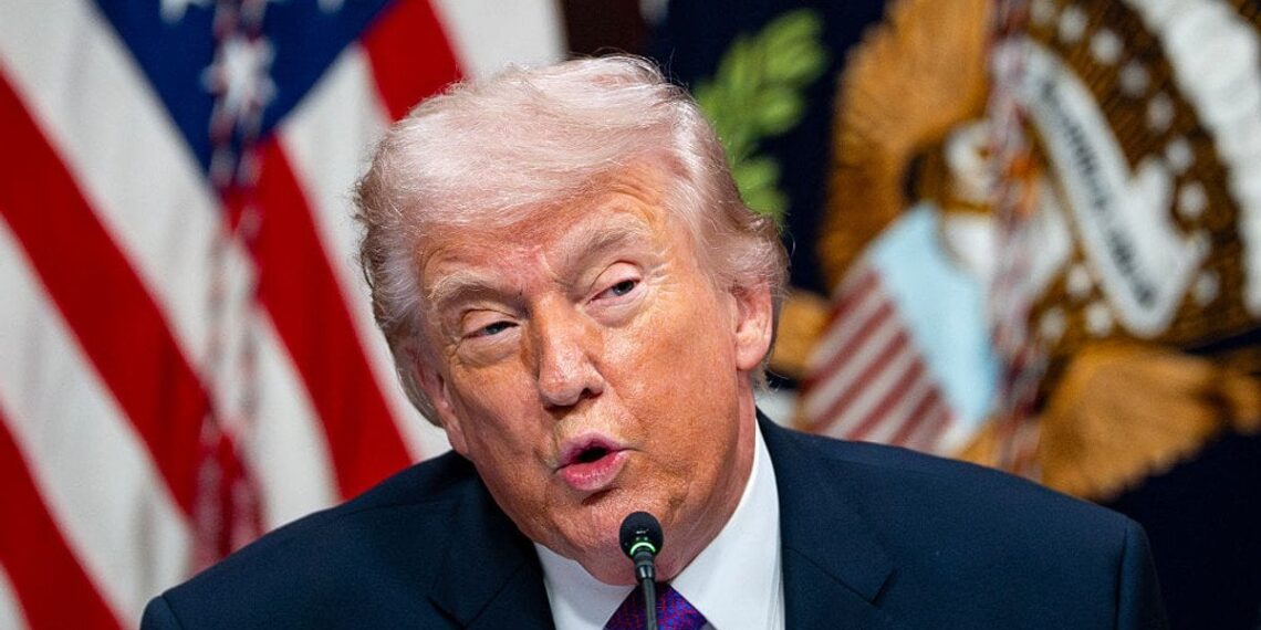 Trumpo puolimas prieš Iraną: plėmėnė prabilo apie „tikrąją karo priežastį“