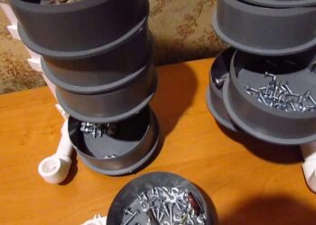 Greita „pasidaryk pats“ idėja: metalinė truba per 15 minučių tapo praktišku organizatoriumi