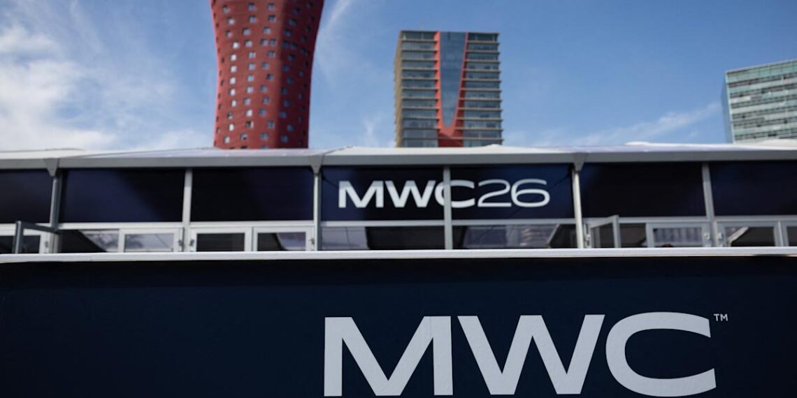 Technologijų milžinų pristatymai Barselonoje: kuo nustebino „Mobile World Congress 2026“?