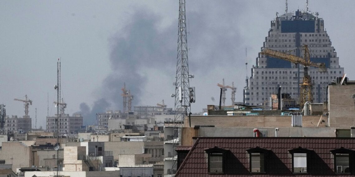 Zelenskis meta iššūkį Iranui: JAV prašo Ukrainos pagalbos kovojant su „Shahed“ dronais