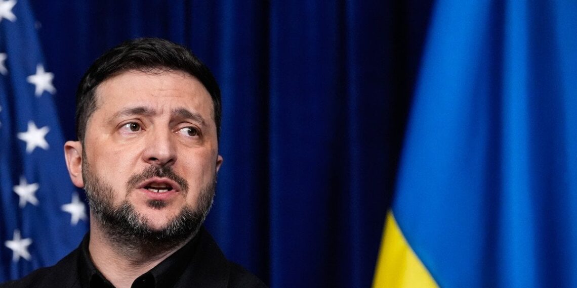 Zelenskis siunčia „Shahed“ dronų medžiotojus į Persijos įlanką: ką Ukraina gaus mainais?